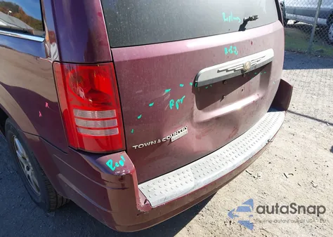 2008 Chrysler Town & Country Touring from USA, damaged, VIN 2A8HR54P38R821245